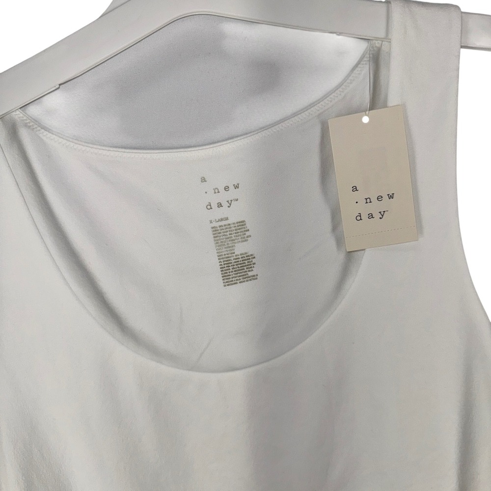 A New Day Womens XL White Tank Top Scoop Neck NWT - Picture 3 of 6